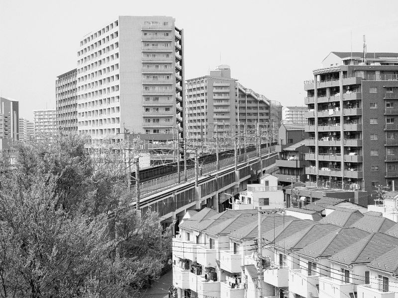 インターネットの普及で不動産流通業の顧客行動も営業スタイルも大きく変わった(都内で)