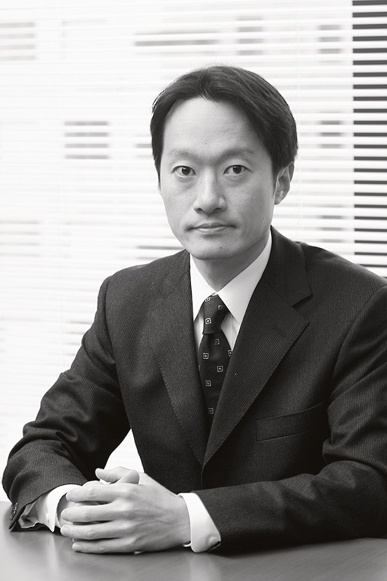 山内章氏