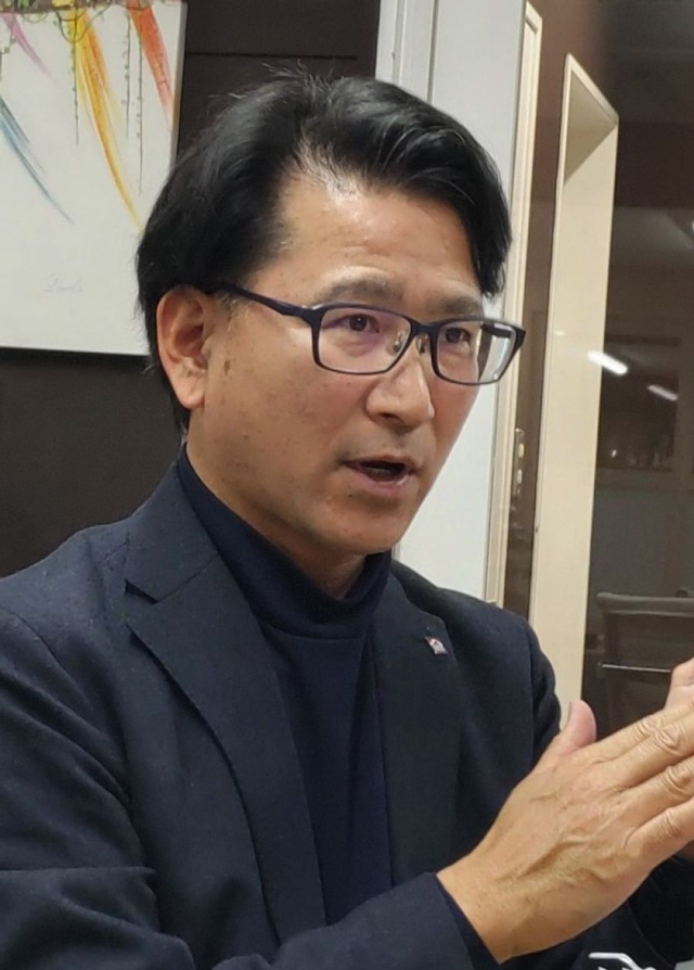 ひと 制震の重要性広めたい 木造住宅へのオイルダンパー普及を進める日本制震システム専務 吉岡 政志さん