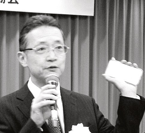 「新たなサービスを創出していく」と榎会長