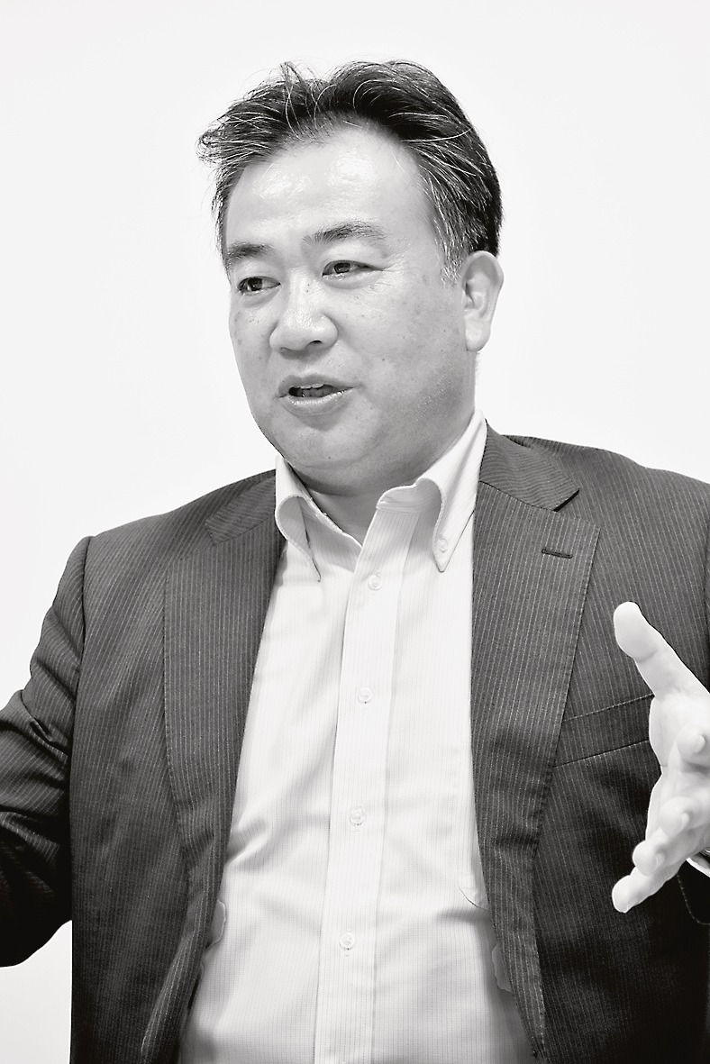 藤岡英樹さん
