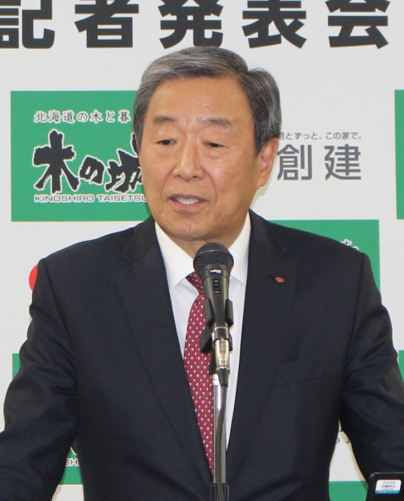 「住宅は家族の生命を守る場所」と語る吉村会長
