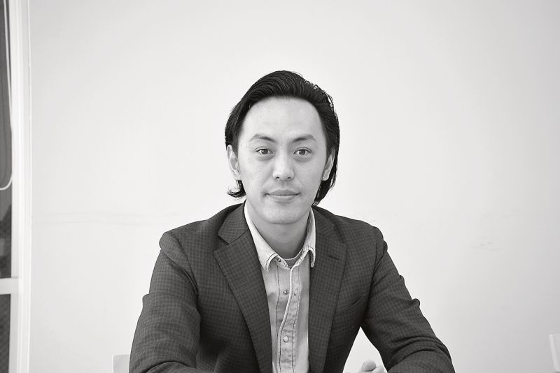 新会社の社長に就任する村上哲也執行役員