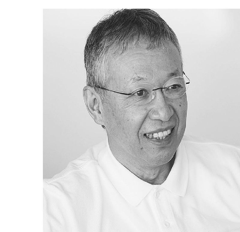 プロフィール 早大法学部卒。98年司法書士登録。大手司法書士事務所を経て02年、フクダリーガルコントラクツ&サービシス司法書士法人を設立。05年からは「中間省略登記問題」に取り組み、新・中間省略登記の政府承認を求めた06年末の規制改革・民間開放推進会議の答申にも関与、最終的に政府を動かすことに成功する 福田龍介氏