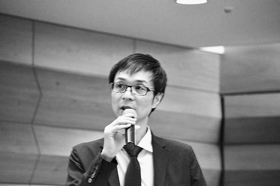 小沢理市郎氏