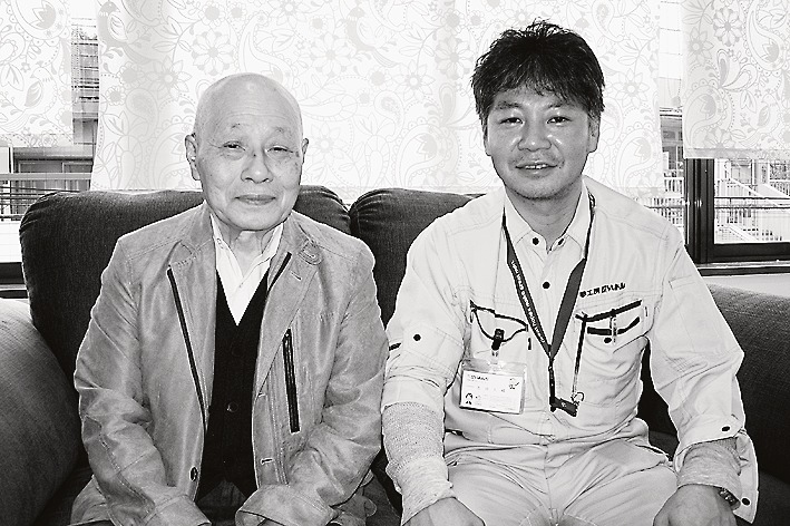 光田敏昭代表(左)と光田大蔵社長