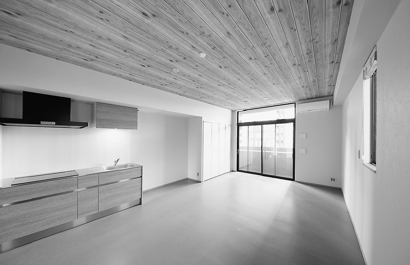 住戸は全4タイプ。住居、事務所どちらでも違和感のない内装に