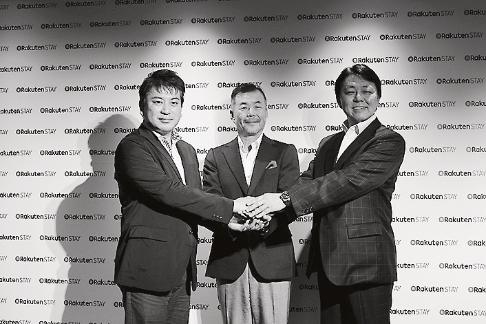 左から太田社長、武田常務執行役員、井上社長