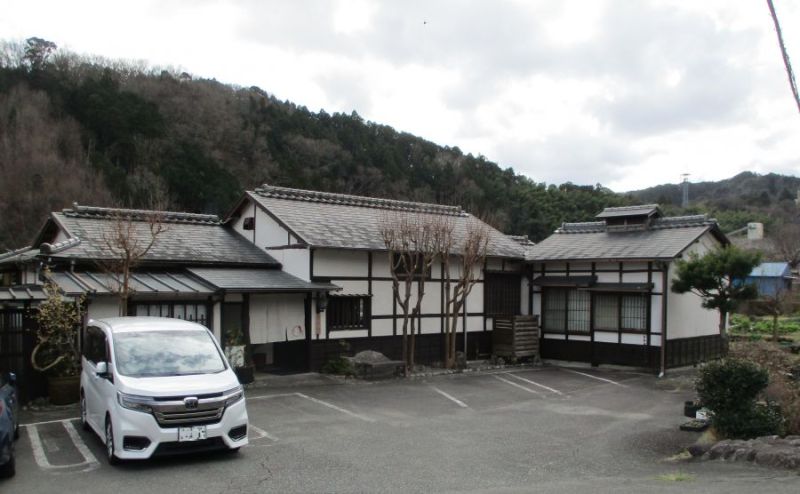 古民家風のピザ店
