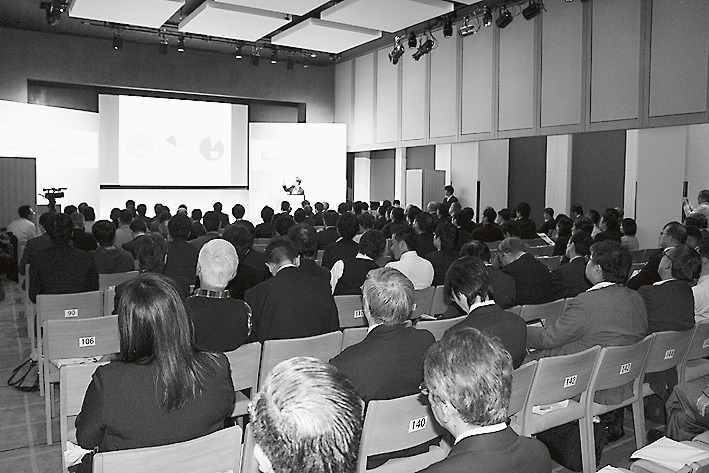 約180人が来場し盛況だった