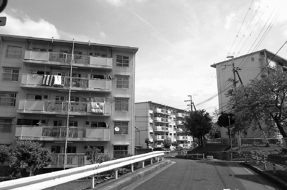 神戸市郊外にある栄住宅。市営住宅の枠組みを超えて、民間活力でストック活用している