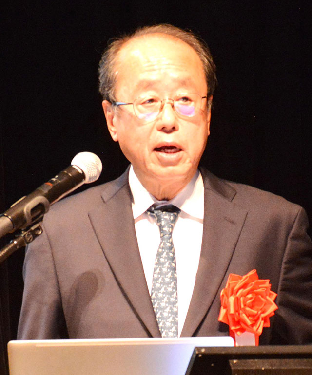 登壇した和泉氏