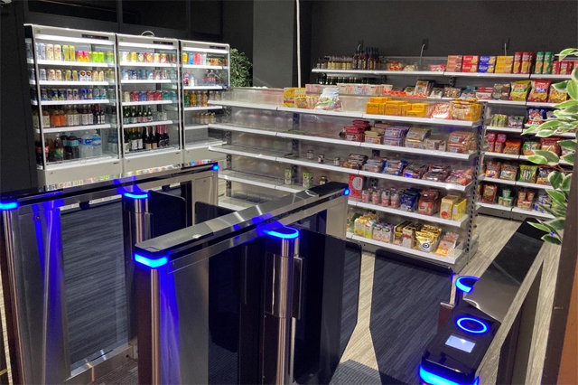 スマホ1つでレジ精算いらず ホテル業界初、完全無人売店 東急不、東急リゾーツ&ステイ
