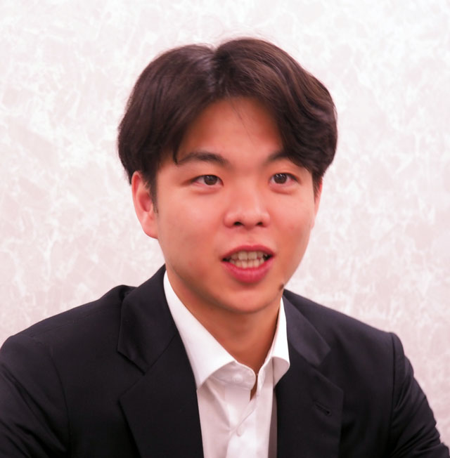 ひと AIの先を行く世界初を 業界課題の解決策を最新技術で支える燈 代表取締役社長CEO 野呂侑希さん