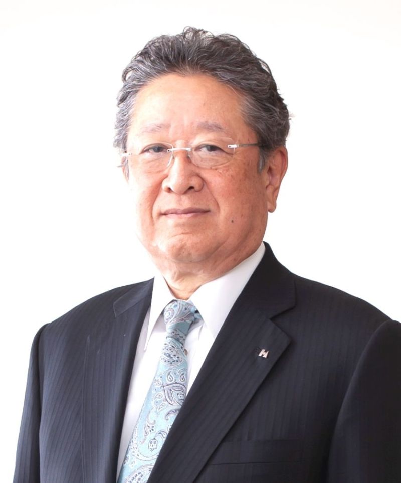 大栗育夫氏