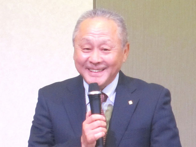 施策を語る友藤氏