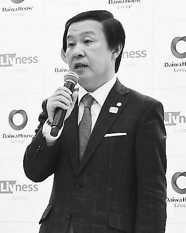 概要を語る大友常務
