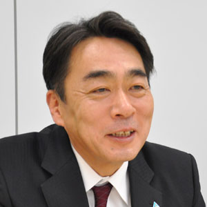 穴吹コミュニティ豊田耕三社長