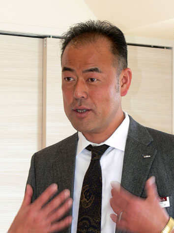 大学淳示氏