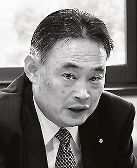 管理2課所長の川添さん