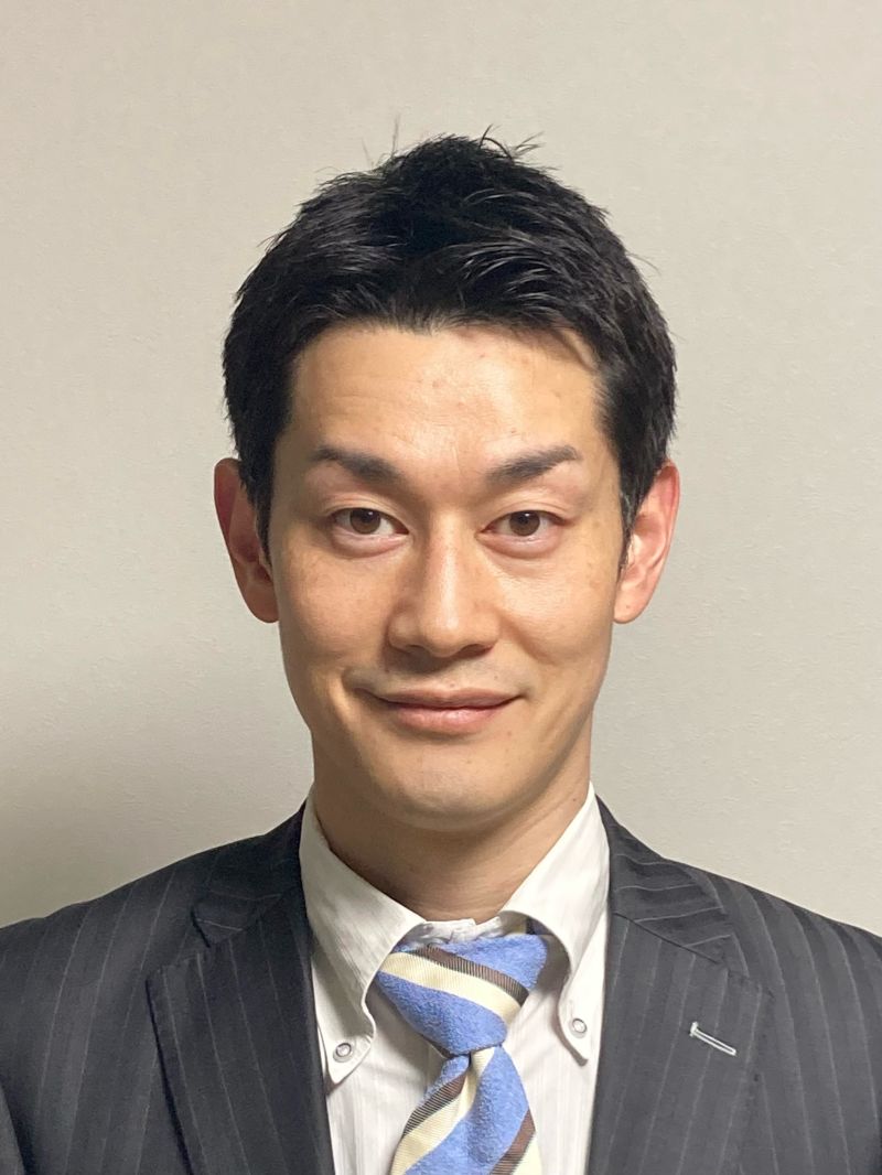 脇但彦氏