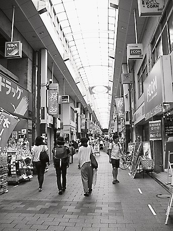 今後も高円寺の商店街のように、生活圏エリアへの出店を目指す