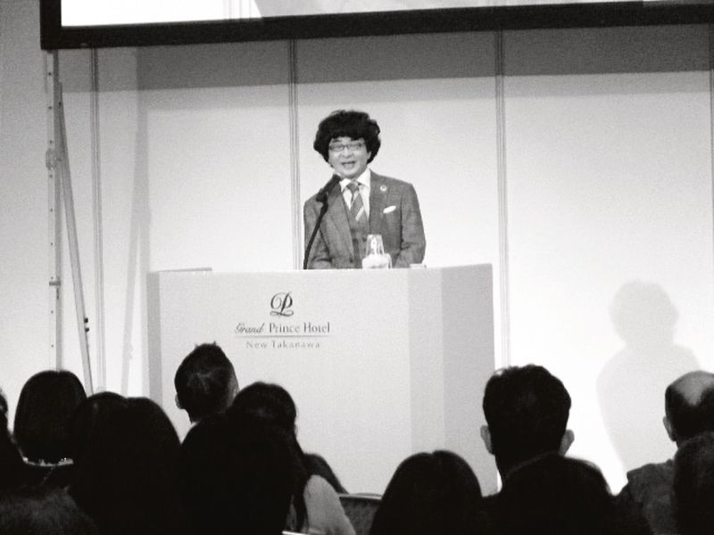 テレビで人気の本村弁護士も登壇した