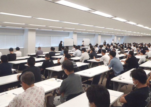 福岡で申し込み増、全体は約1割減 維持修繕技術者試験