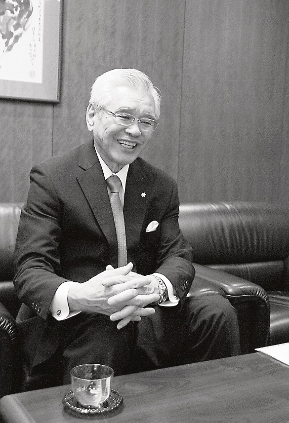 原嶋和利理事長