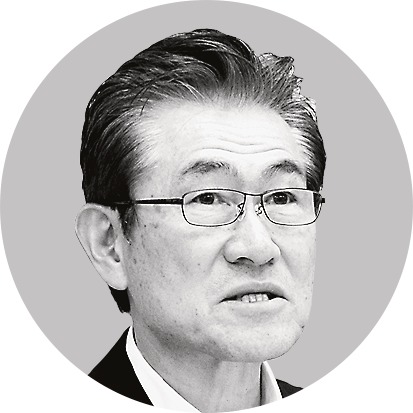 市川俊英氏