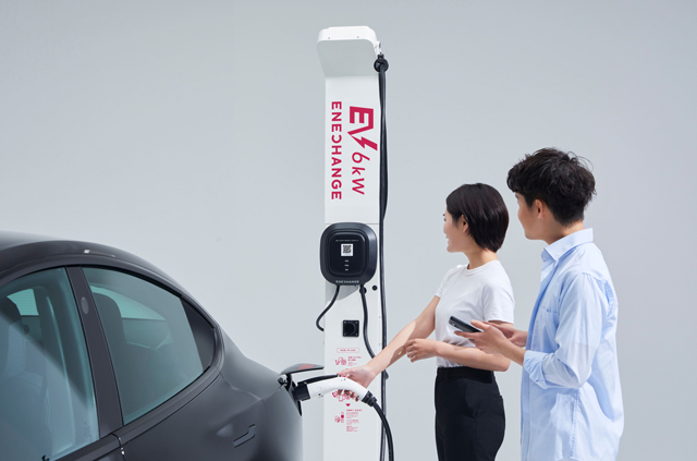 ENECHAGE EV充電で社会実験 最適な充電行動を促す