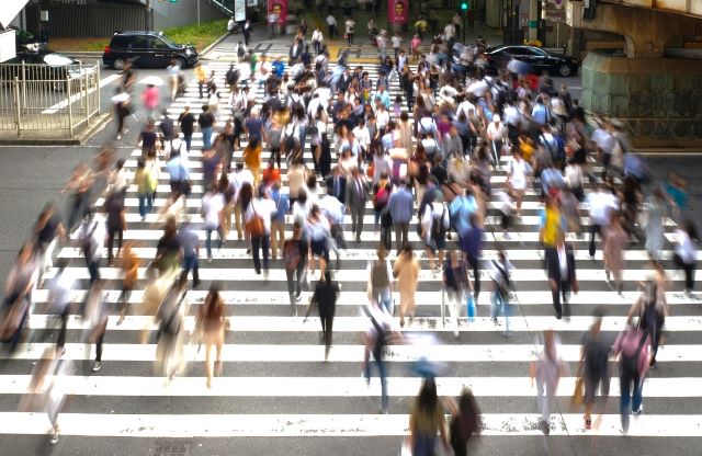 人材活用で組織の成長加速 企業は多様性に包容力を