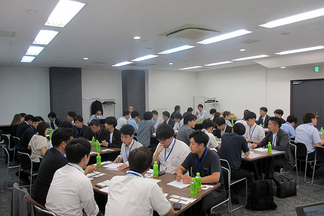 「人的対応」が共通課題 日管協大阪 中堅社員が討議