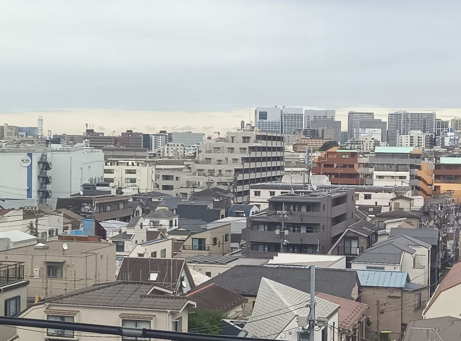 借り手のニーズに応じて契約期間が個々に決められるようになれば賃貸住宅市場には新たな活気が生まれ、住まいとしての役割も格段にアップする。それを可能にするのが定期借家権であり、その最大の特徴は貸し手・借り手双方にメリットをもたらす契約が可能になることだ