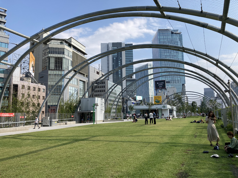 幅広い人が利用するようになった「RAYARD MIYASHITA PARK」