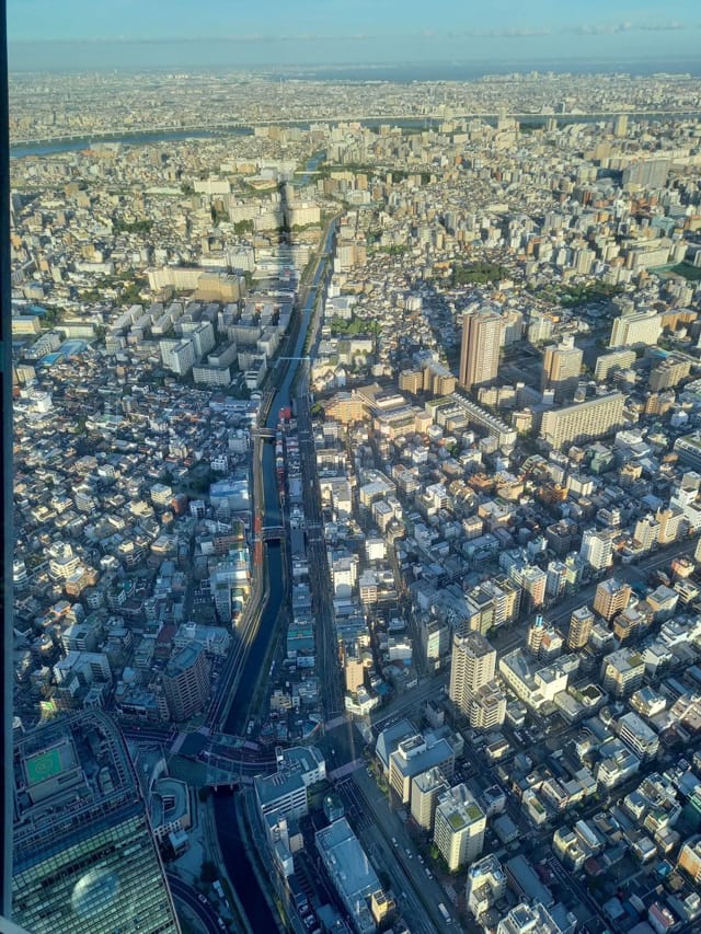 レインズ 首都圏マンション(4月) 全地域で価格上昇 成約件数11カ月連続の増加