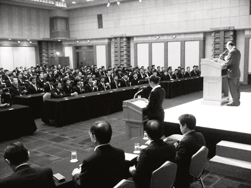 熊切社長が技能実習生たちにエールを送った