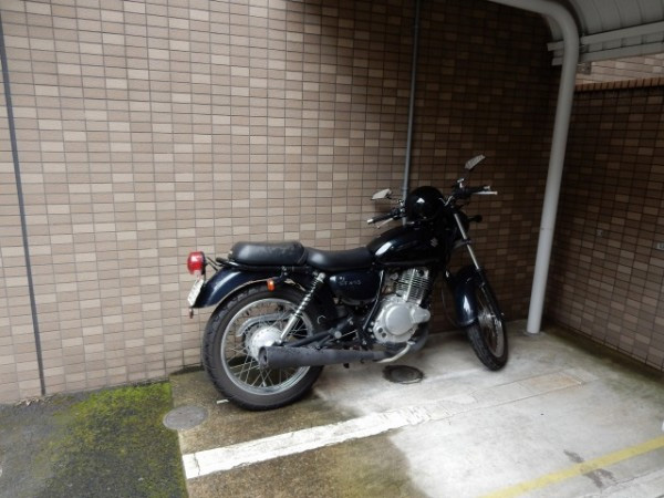 バイク駐車場不足に収益チャンス! 狭小地や変形地、旗竿地の活用にも