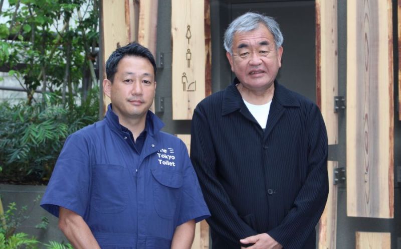 笹川順平常務理事(左)と隈研吾氏