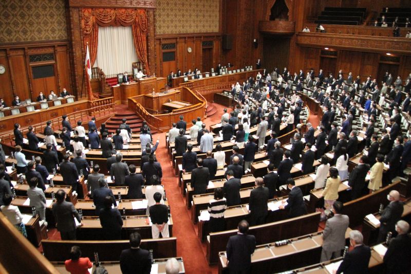 全会一致で可決、成立した(22年6月13日、参議院本会議)