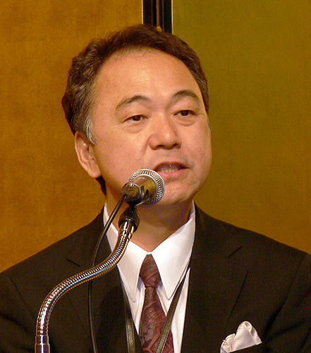 活動方針を語る宮沢社長