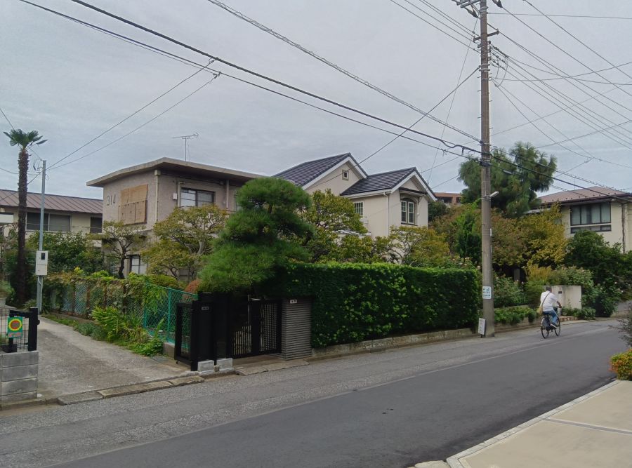 自然を取り入れ、住む人の感性がしのばれるような住まいが理想の住まいと言えるのではないだろうか
