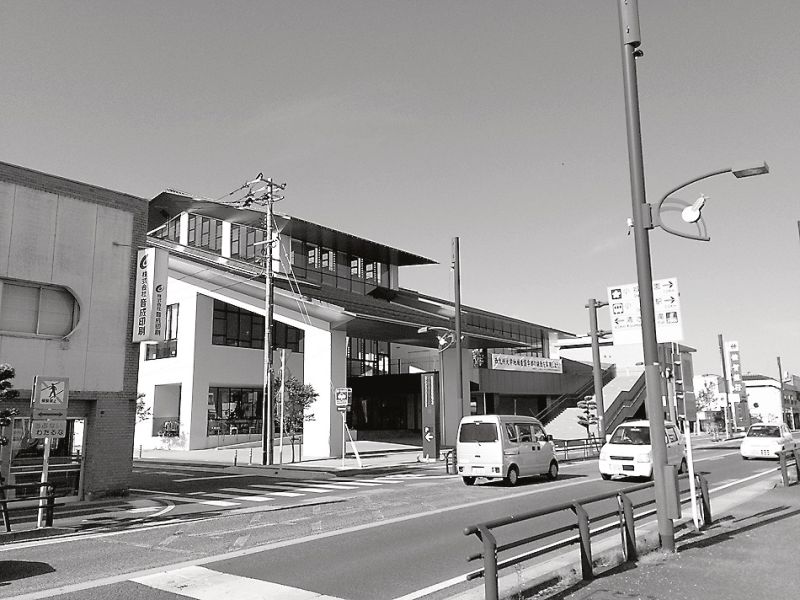 15年に竣工した「ゆめぷらっと小城」