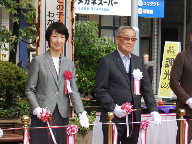 清水副区長(左)と、島田会長