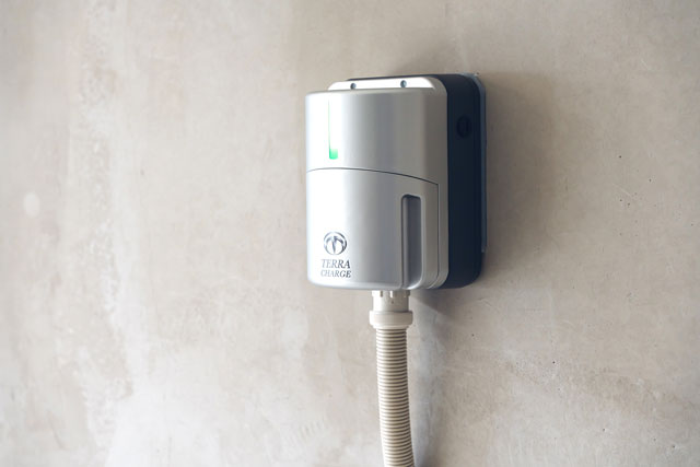 テラモーターズ 新築にEV充電器無料導入 4月の既存マンションに続き