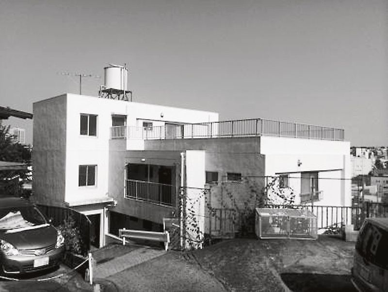 リノベーションを行うヒルトップマンションの外観