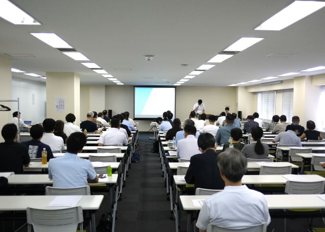 競売実務のセミナー開催 民事執行手続等のデジタル化解説 F K R