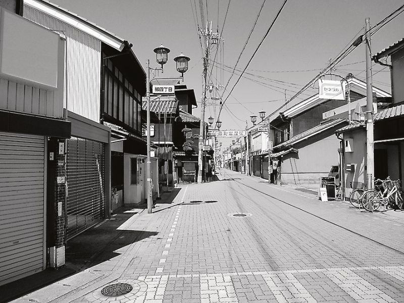 金魚のまちづくりを進める柳町商店街