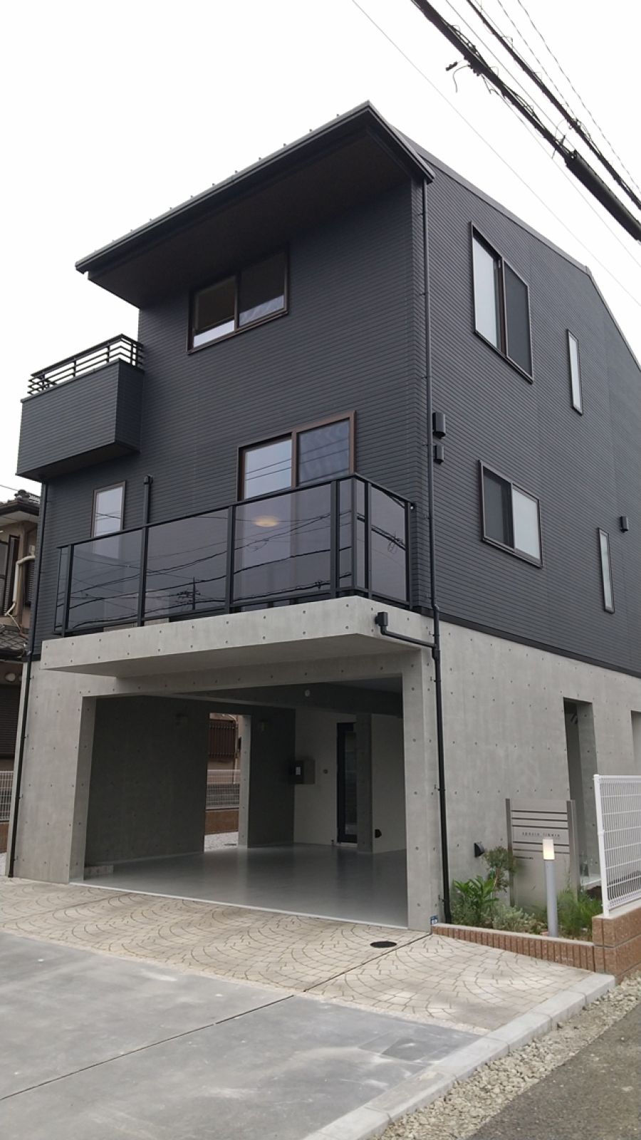 水害対策に特化した戸建て賃貸住宅商品「ニーモ」の1号棟が神奈川県綾瀬市に完成