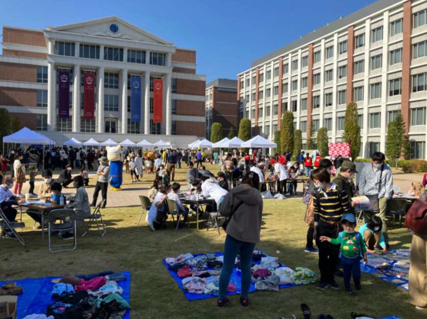 「Craft Market@杏林大学」の様子